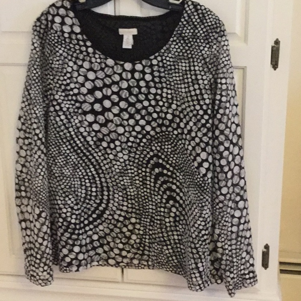 Chico’s Black & White Top
